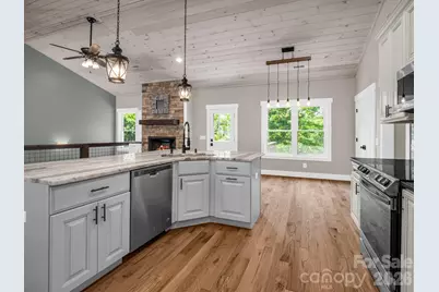 38 Scenic View Drive, Hendersonville, NC 28792 - Photo 12