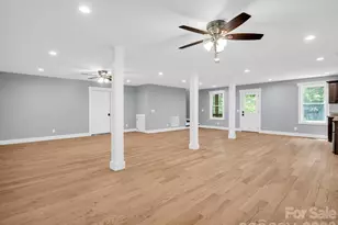 38 Scenic View Dr, Hendersonville, NC 28792 - Photo 34