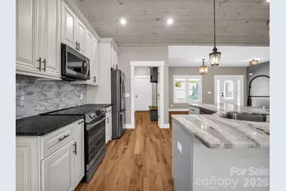 38 Scenic View Drive, Hendersonville, NC 28792 - Photo 10