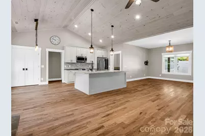 38 Scenic View Drive, Hendersonville, NC 28792 - Photo 8