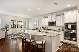 1519 Kilburn Ln, Fort Mill, SC 29715 - Photo 10