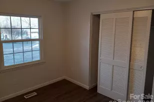 1110 Cherry Mountain Rd, Shelby, NC 28150 - Photo 12