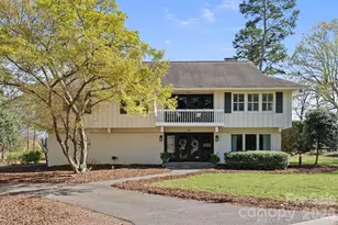 22 Honeysuckle Ln, Clover, SC 29710 - Photo 2