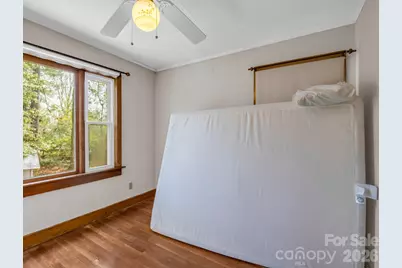 110 Houston Street, Hendersonville, NC 28792 - Photo 16