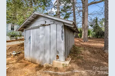 110 Houston Street, Hendersonville, NC 28792 - Photo 38