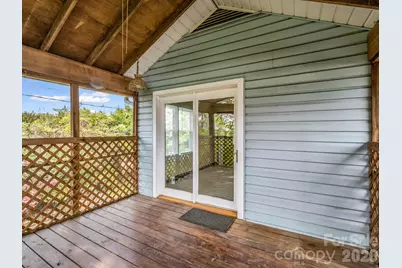 110 Houston Street, Hendersonville, NC 28792 - Photo 22