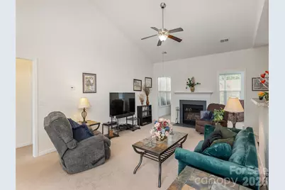 83 E Swift Creek Road, Fletcher, NC 28732 - Photo 6