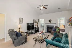 83 E Swift Creek Rd, Fletcher, NC 28732 - Photo 6