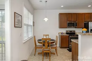 83 E Swift Creek Rd, Fletcher, NC 28732 - Photo 10