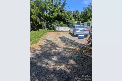 21 Lisa Drive, Canton, NC 28716 - Photo 10