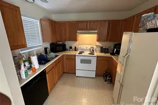 12036 Brownestone View Dr, Charlotte, NC 28269 - Photo 6