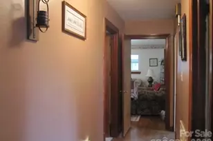 1836 31st St NE, Hickory, NC 28601 - Photo 12