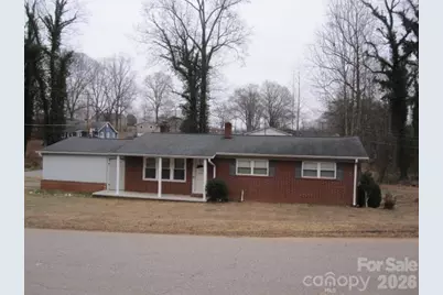1836 31st Street NE, Hickory, NC 28601 - Photo 2