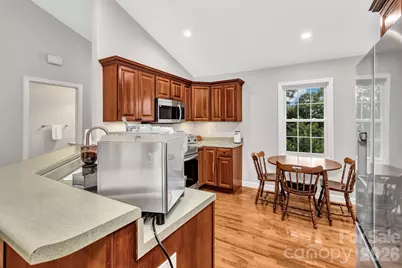 283 Blake Drive, Canton, NC 28716 - Photo 4