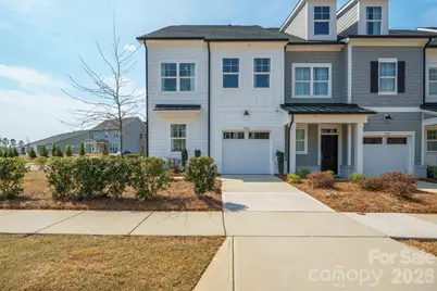 9721 Munsing Drive, Charlotte, NC 28269 - Photo 1