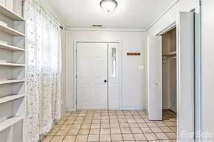 7 Nelson Rd, Hendersonville, NC 28791 - Photo 4