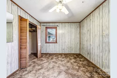 7 Nelson Road, Hendersonville, NC 28791 - Photo 14