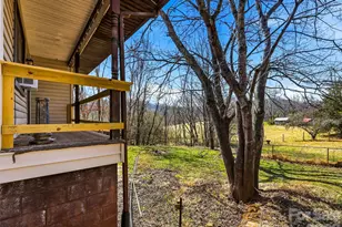 7 Nelson Rd, Hendersonville, NC 28791 - Photo 30