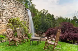 66 N Deerhaven Ln, Asheville, NC 28803 - Photo 4