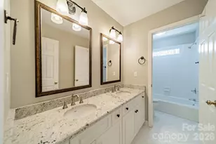 4504 Willow Croft Ct, Charlotte, NC 28226 - Photo 32