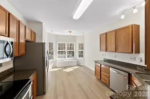 9335 Glenashley Dr, Cornelius, NC 28031 - Photo 4