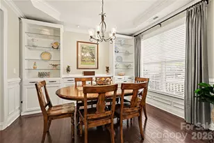 10433 Royal Winchester Dr, Charlotte, NC 28277 - Photo 4