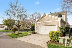 10433 Royal Winchester Dr, Charlotte, NC 28277 - Photo 36