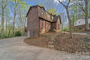 200 Maple Ct, Lexington, NC 27295 - Photo 4