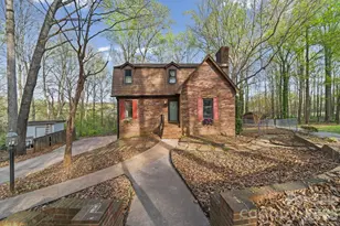 200 Maple Ct, Lexington, NC 27295 - Photo 2
