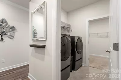 9842 Festival Way, Charlotte, NC 28215 - Photo 18