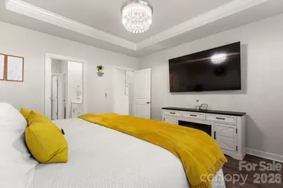 9842 Festival Way, Charlotte, NC 28215 - Photo 14