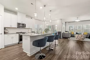 9842 Festival Wy, Charlotte, NC 28215 - Photo 4