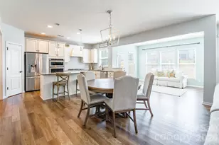 4039 Wild Turkey Ln, Fort Mill, SC 29707 - Photo 2