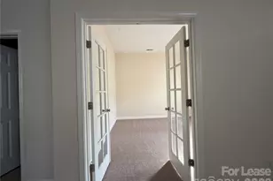 9315 Rosalyn Glen Rd, Cornelius, NC 28031 - Photo 4