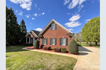 1406 Kent Court, Monroe, NC 28110 - Photo 2