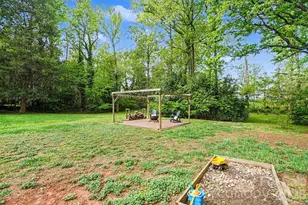 1700 Quail St, Charlotte, NC 28214 - Photo 32