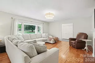 1700 Quail St, Charlotte, NC 28214 - Photo 6