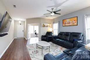 814 Summerlake Dr, Fort Mill, SC 29715 - Photo 4