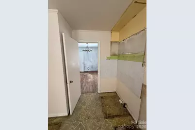 2927 Lasalle Street, Charlotte, NC 28216 - Photo 14