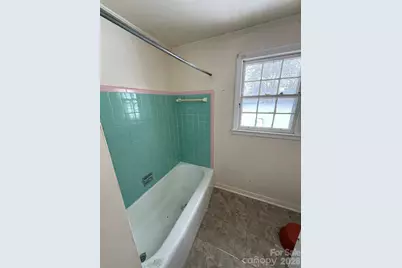 2927 Lasalle Street, Charlotte, NC 28216 - Photo 10