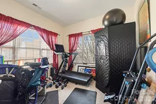 1133 Oakdale Woods Dr, Charlotte, NC 28216 - Photo 6