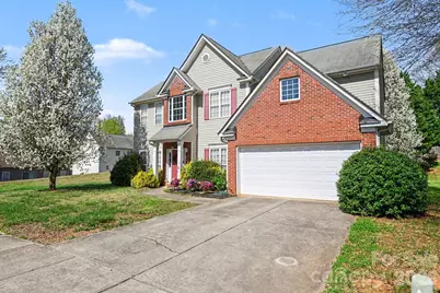 1133 Oakdale Woods Drive, Charlotte, NC 28216 - Photo 2
