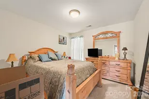 1133 Oakdale Woods Dr, Charlotte, NC 28216 - Photo 24