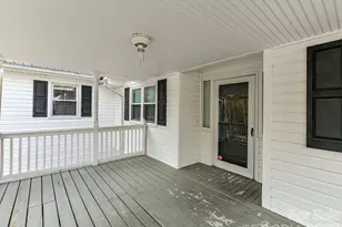 916 Lakewood Dr, Matthews, NC 28104 - Photo 6