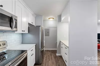 1032 Churchill Downs Court #J, Charlotte, NC 28211 - Photo 12