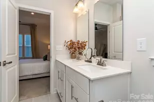 1033 Simcoe Ln, Charlotte, NC 28217 - Photo 16