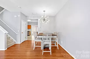 2823 Summergrove Ct, Matthews, NC 28105 - Photo 10