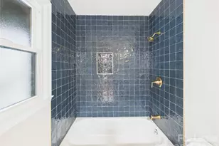 4012 Belshire Ln, Charlotte, NC 28205 - Photo 12