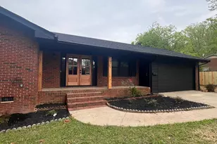 4012 Belshire Ln, Charlotte, NC 28205 - Photo 2