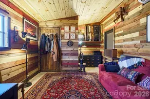 1107 Finger Bridge Rd, Hickory, NC 28602 - Photo 32